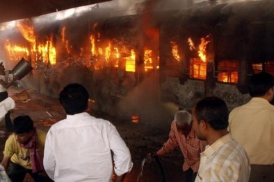 Tai nạn tàu hỏa, 23 người chết